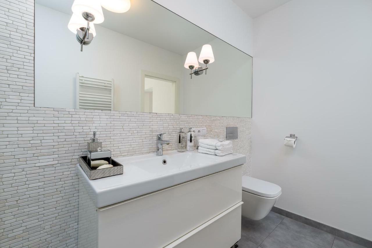 Apartament Sensual Sauna&Jacuzzi Poznan Stare Miasto Exterior foto